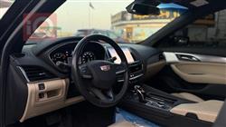 کادیلاک CT5
